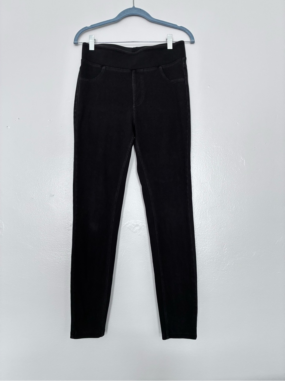 HALARA Black High-Rise Ponte Leggings
